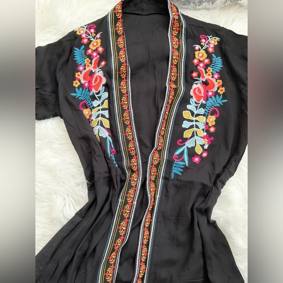 🛑🛑🛑🔥 SEXY BEACH COVER UP 🔥 - Picture 2 of 8